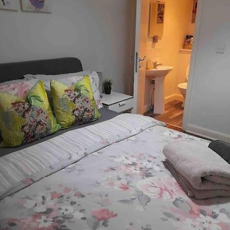Belfast Apartment Bagian luar foto