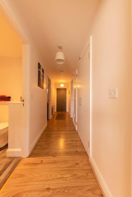 Belfast Apartment Bagian luar foto