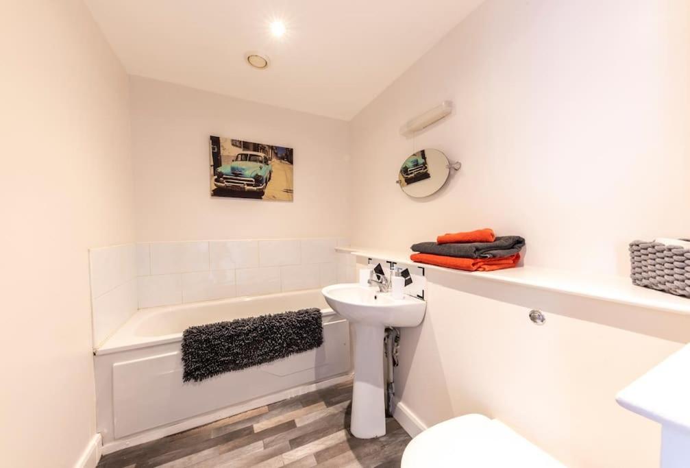 Belfast Apartment Bagian luar foto